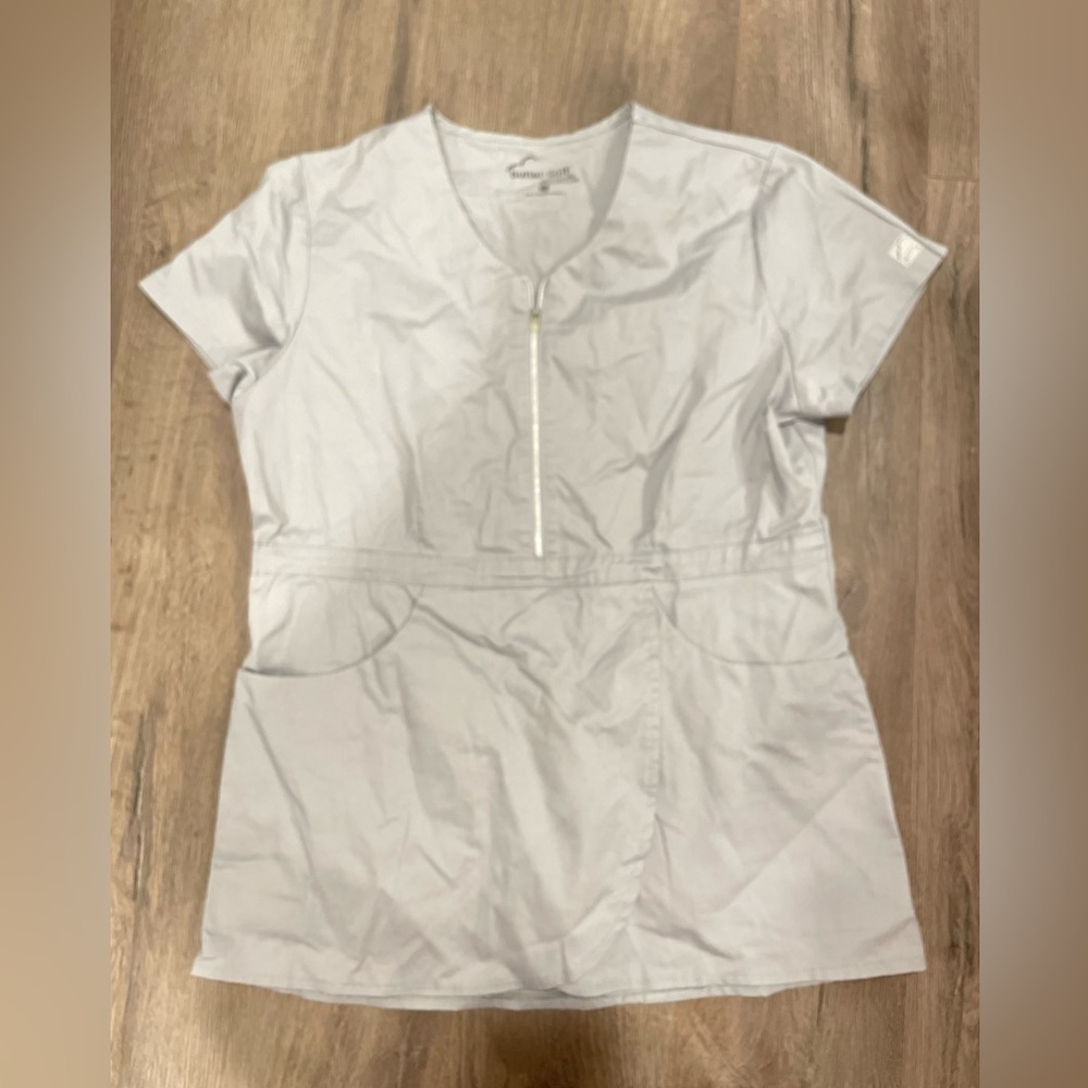 UNIFORM ADVANTAGE scrub top